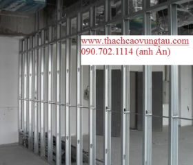 VÁCH NGĂN THẠCH CAO