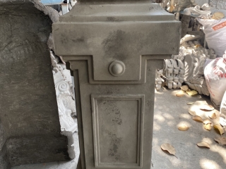 XÂY DỰNG TRỤ CỘT LAN CAN LÀM SẴN TIẾT KIỆM THỜI GIAN HƠN TRỤ CỘT ĐẮP TRỰC TIẾP TẠI CÔNG TRÌNH.