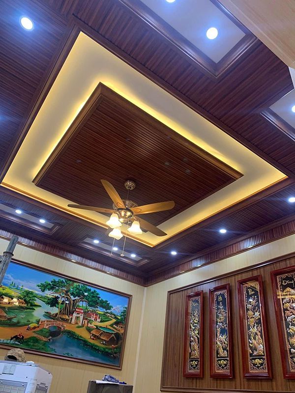 trần nhựa lam sóng giả gỗ